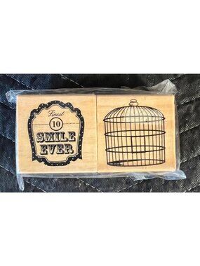 Vintage-Inspired Wooden Rubber Stamps - Finest Smile Ever & Birdcage Design (2PA